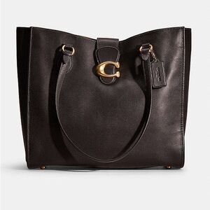 COACH  Theo Tote  Black Shoulder Bag